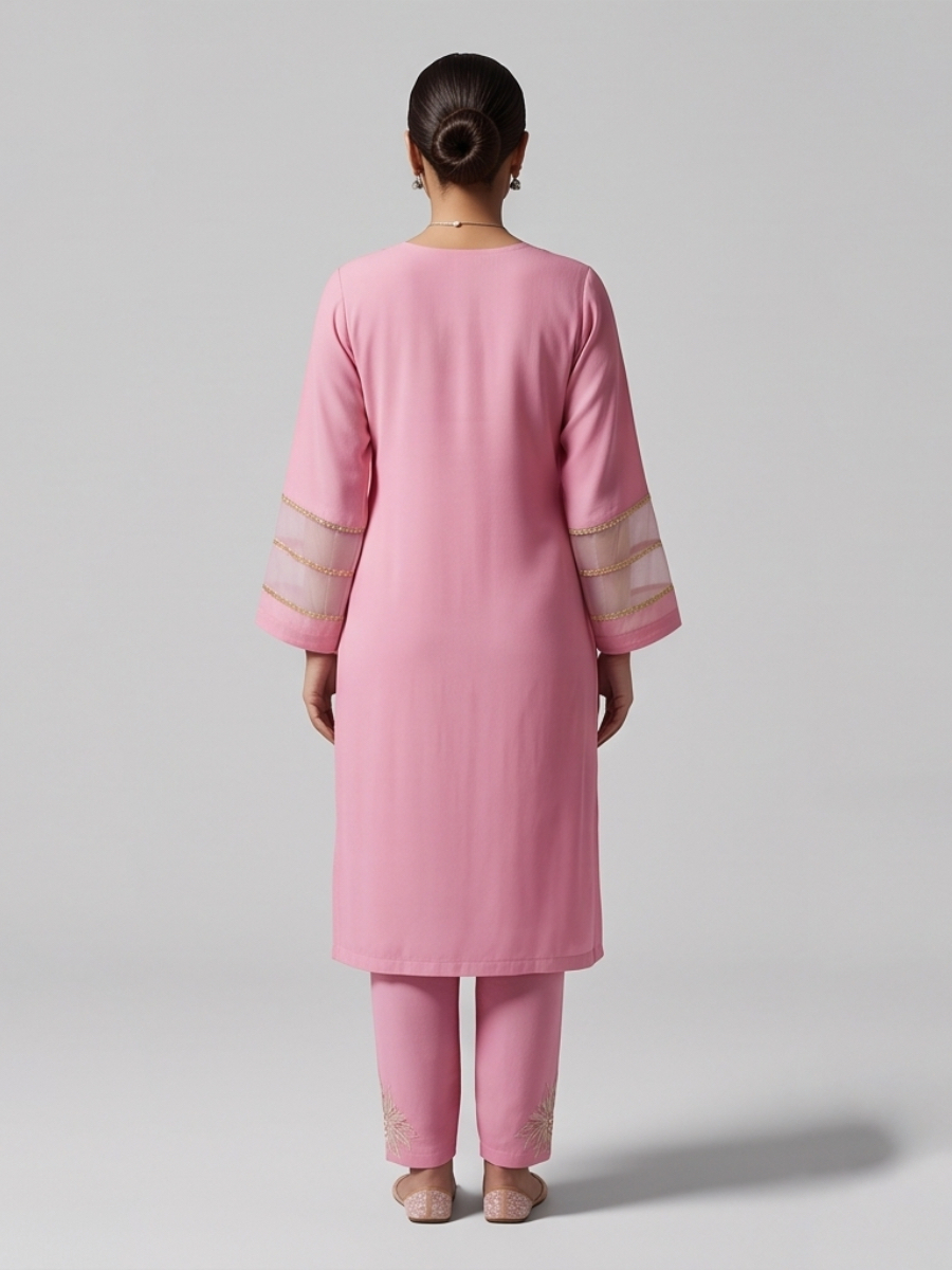 Noor-e-Gul Farshi Suit